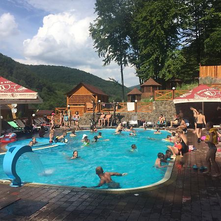 Sadyba Sribne Dzherelo Hotel Ilnytsya ภายนอก รูปภาพ