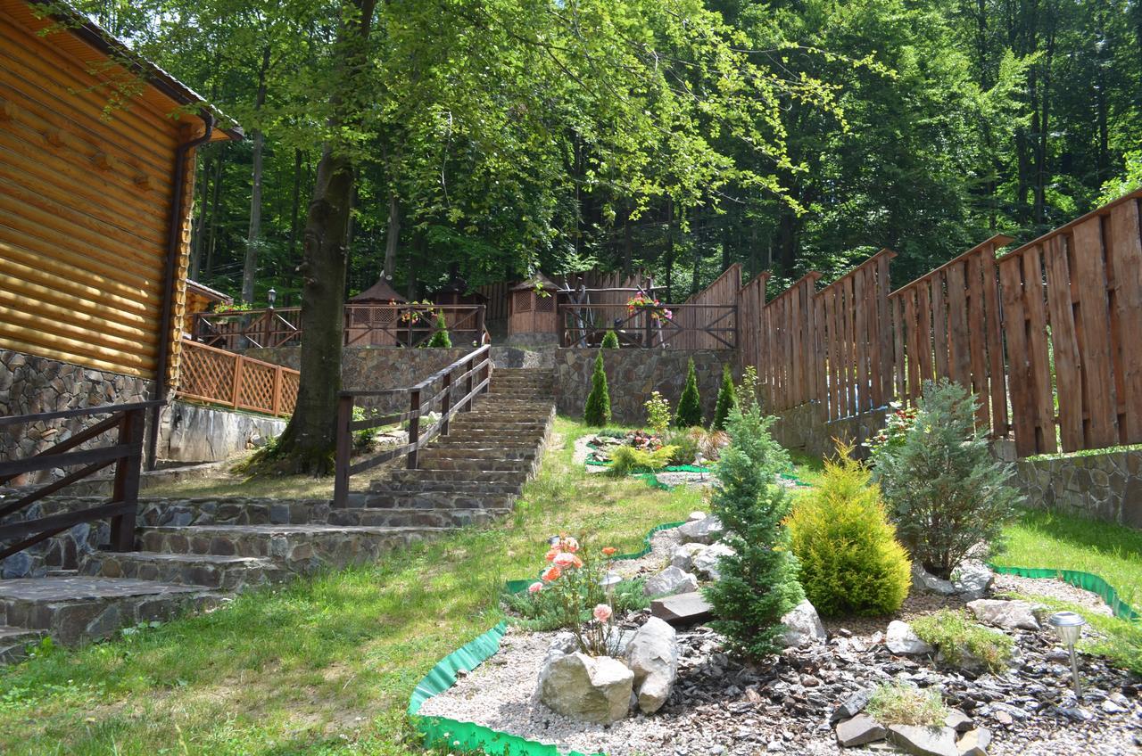 Sadyba Sribne Dzherelo Hotel Ilnytsya ภายนอก รูปภาพ