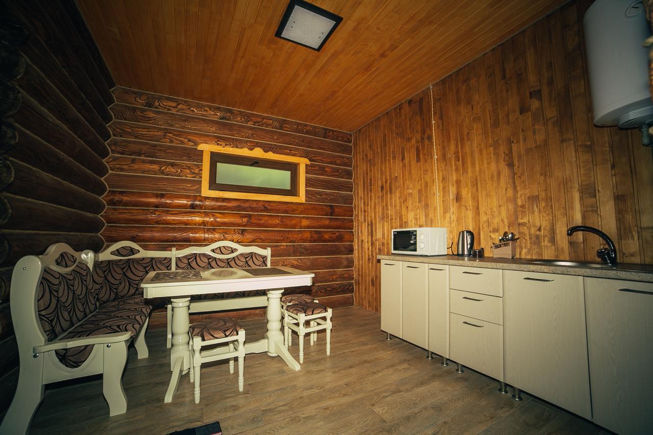 Sadyba Sribne Dzherelo Hotel Ilnytsya ภายนอก รูปภาพ