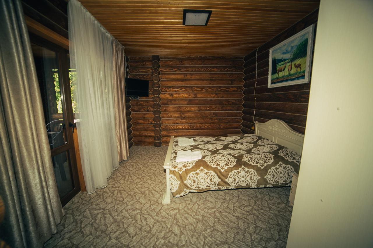 Sadyba Sribne Dzherelo Hotel Ilnytsya ภายนอก รูปภาพ