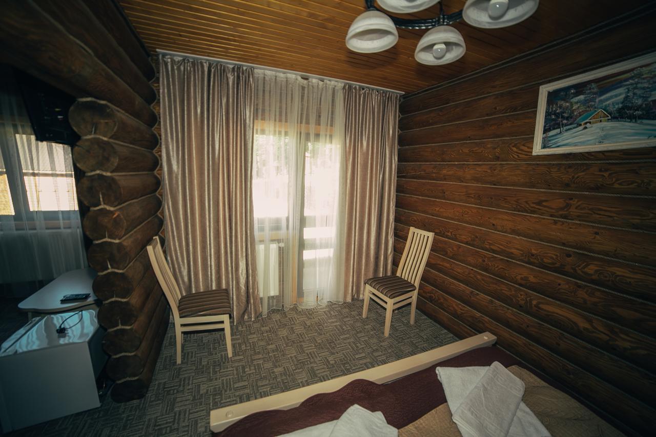 Sadyba Sribne Dzherelo Hotel Ilnytsya ภายนอก รูปภาพ