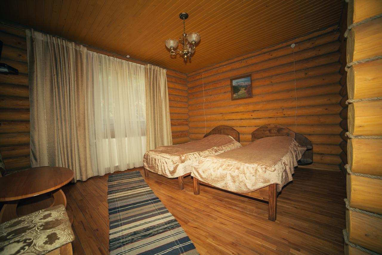 Sadyba Sribne Dzherelo Hotel Ilnytsya ภายนอก รูปภาพ